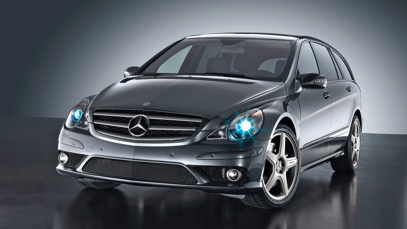 Mercedes tapety (4) #1 - 1366x768