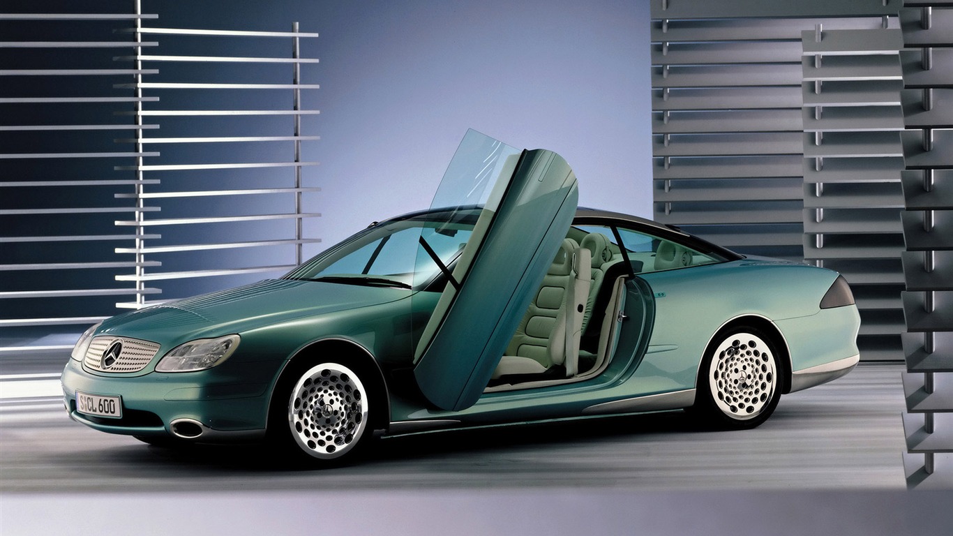 Mercedes tapety (4) #8 - 1366x768