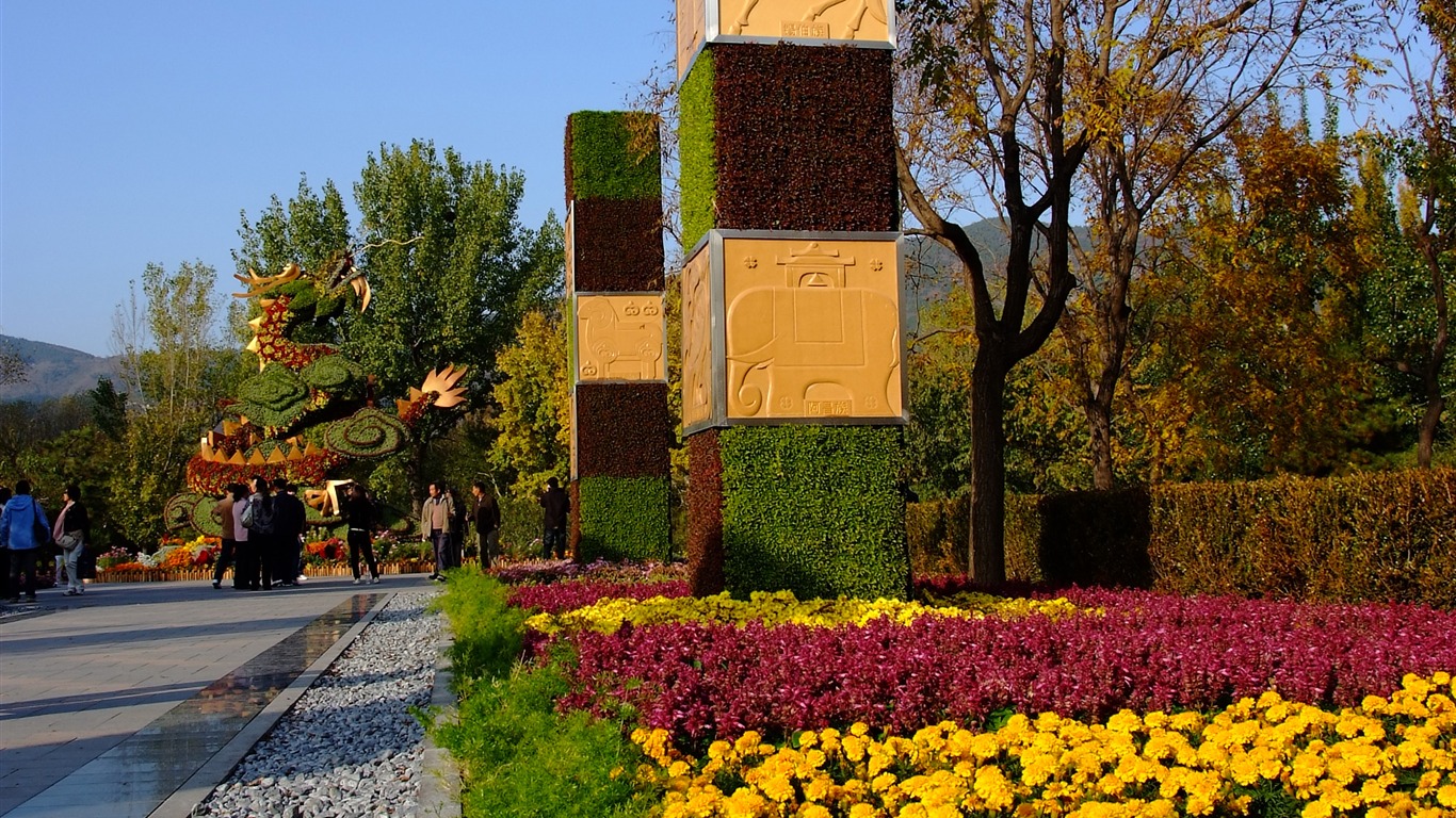Xiangshan podzimní zahrada (prutu práce) #13 - 1366x768