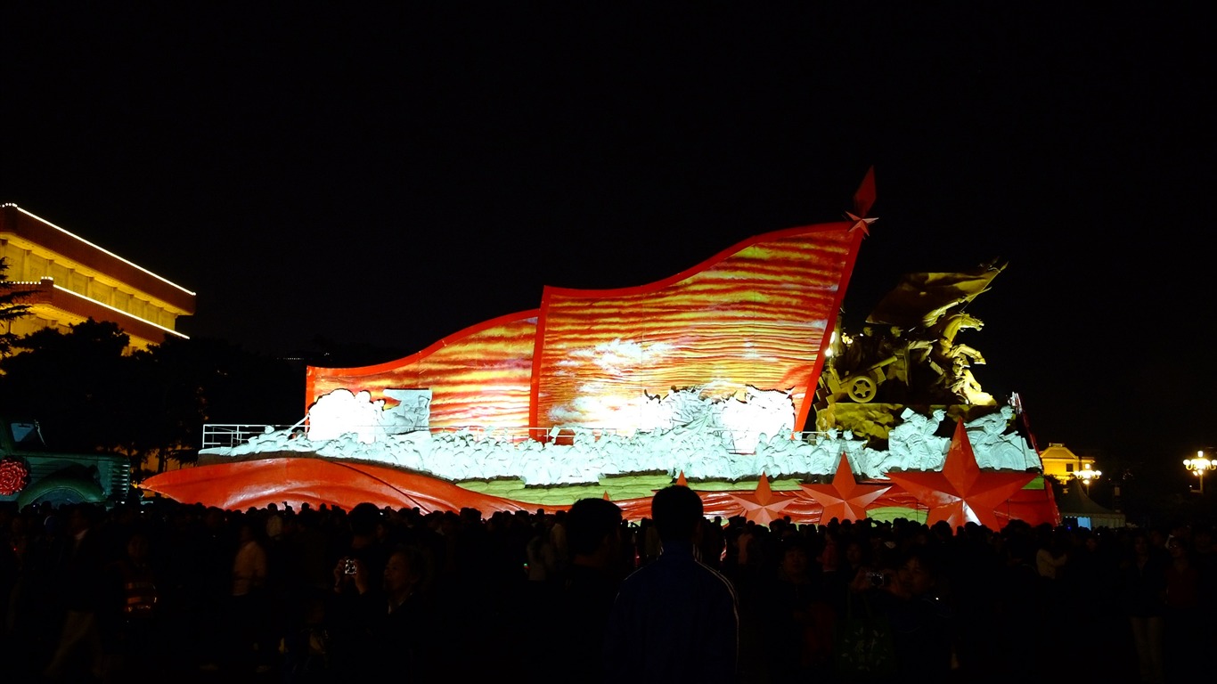天安門廣場多彩夜景(螺紋鋼作品) #26 - 1366x768