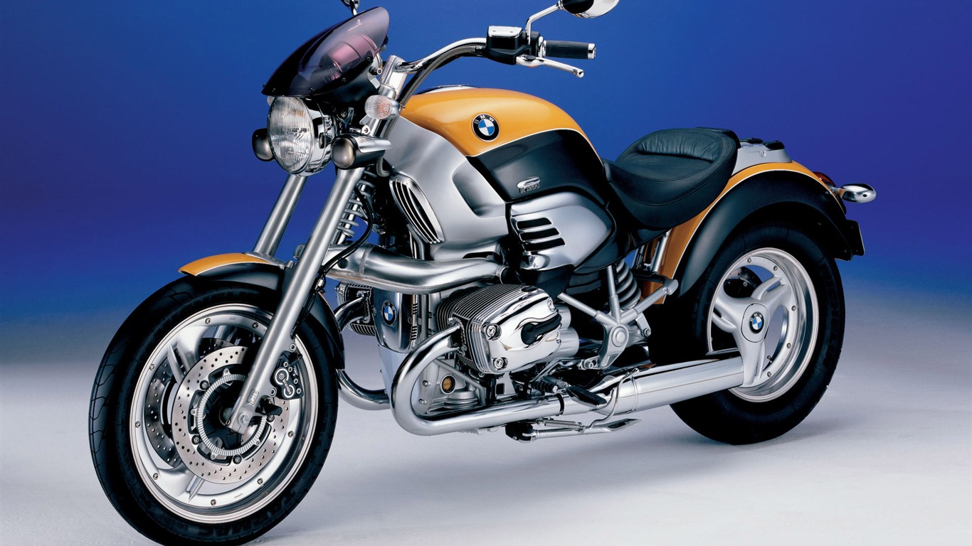 BMW fondos de pantalla de la motocicleta (4) #1 - 1366x768