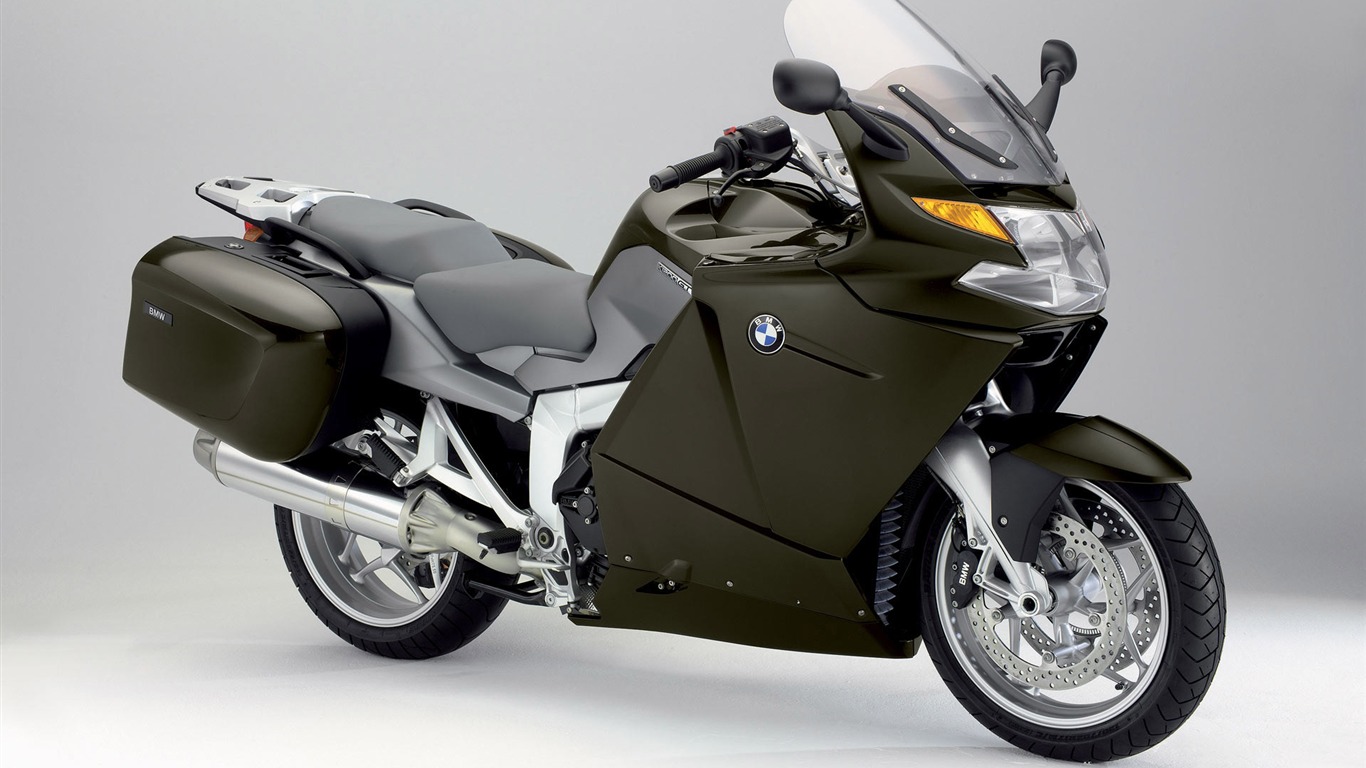 BMW fondos de pantalla de la motocicleta (4) #15 - 1366x768