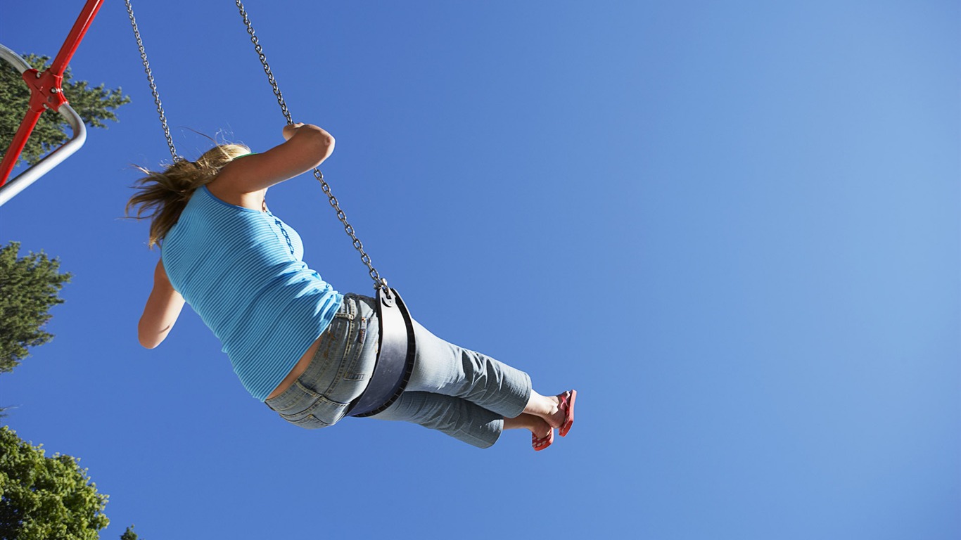 Outdoor sports wallpaper (2) #2 - 1366x768