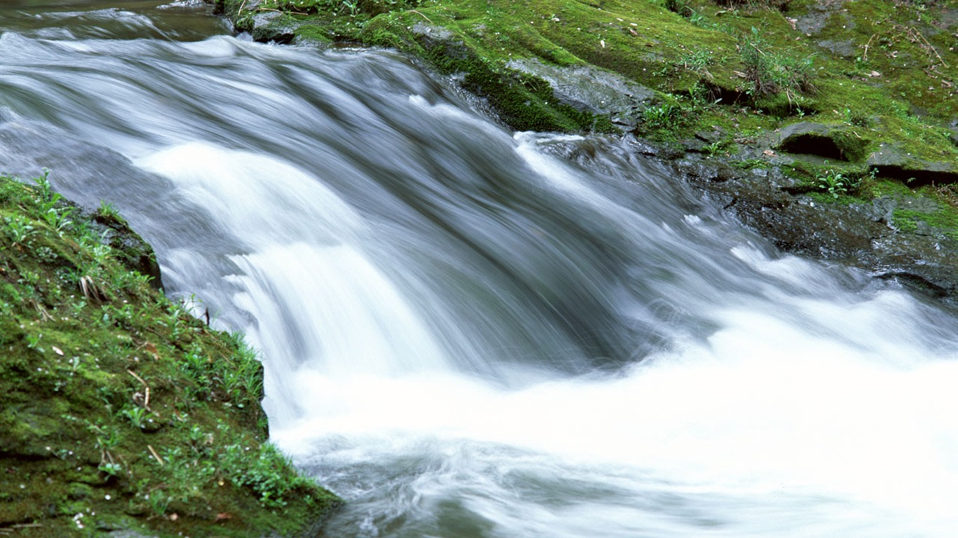 Waterfall streams wallpaper (1) #10 - 1366x768