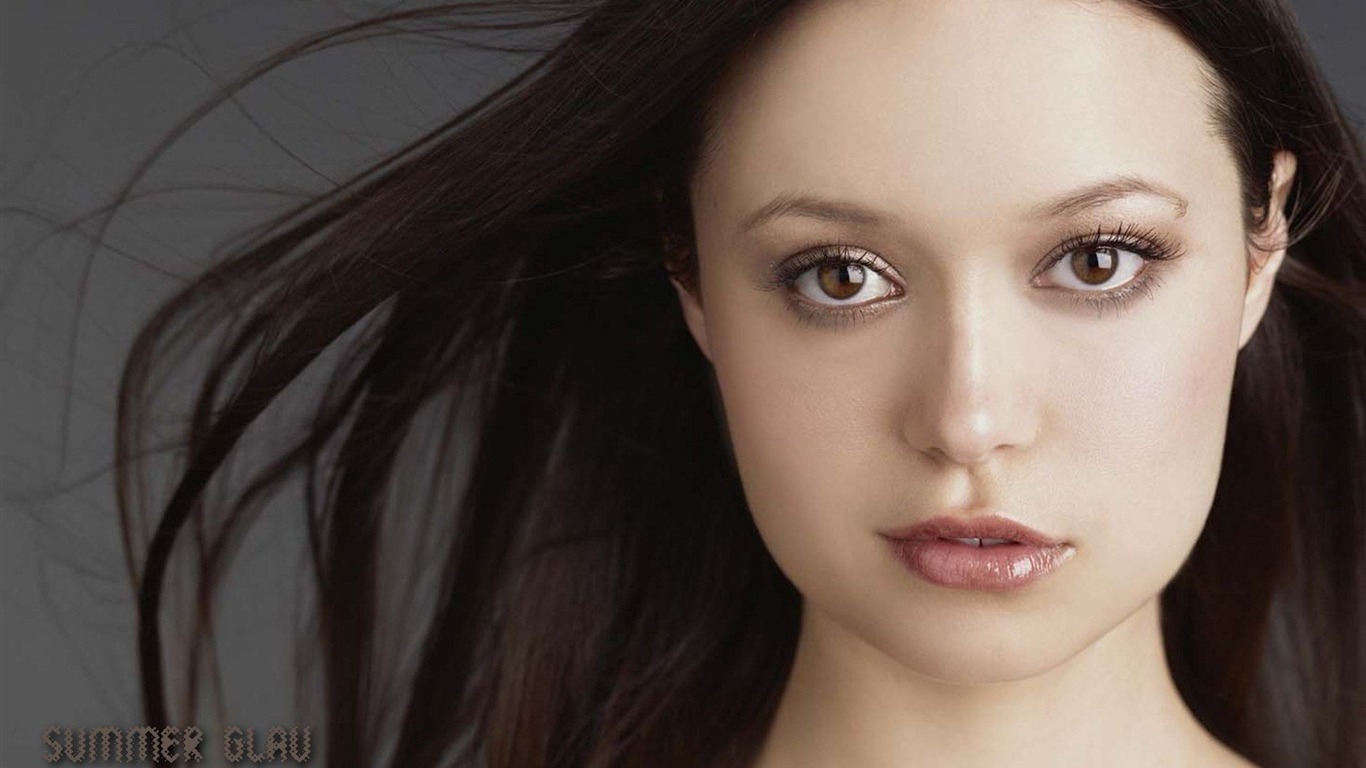 Summer Glau 薩摩·格拉 美女壁紙 #27 - 1366x768