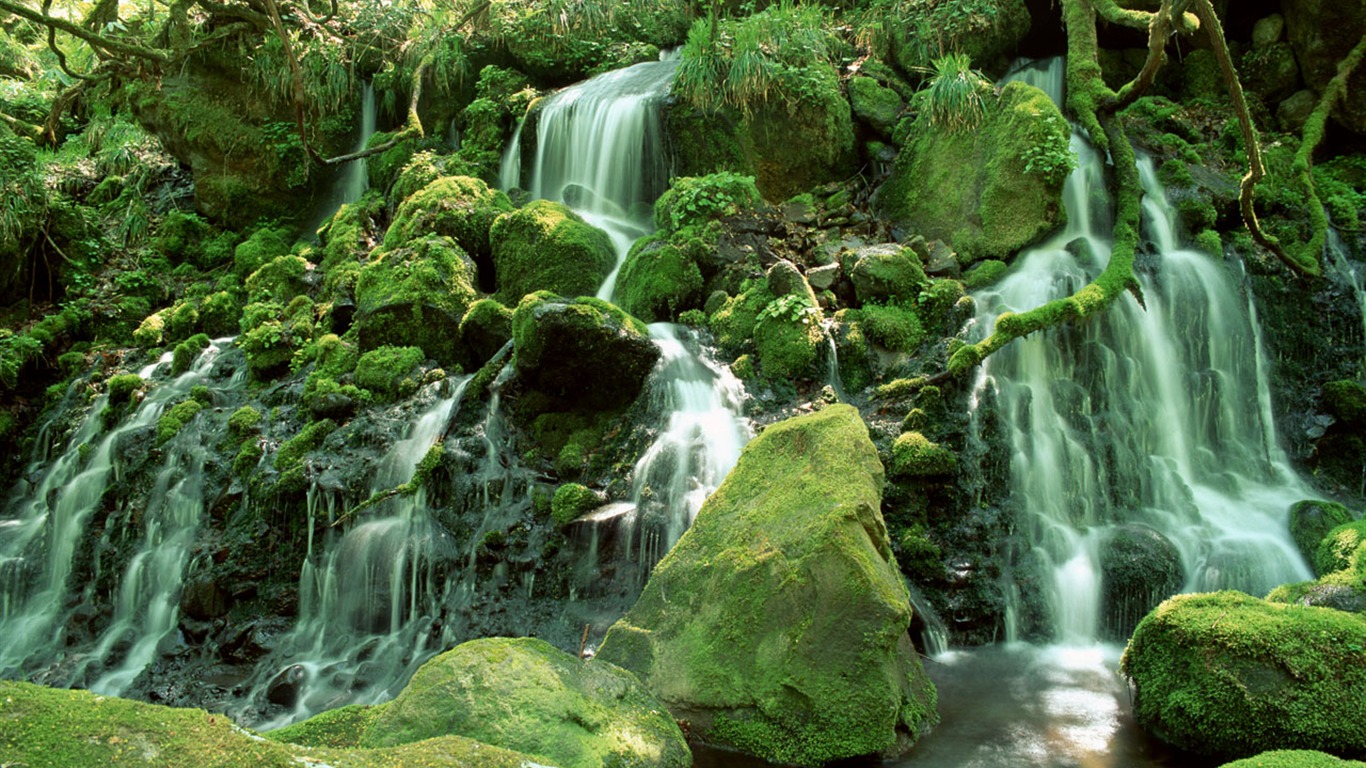 Waterfall streams wallpaper (2) #7 - 1366x768