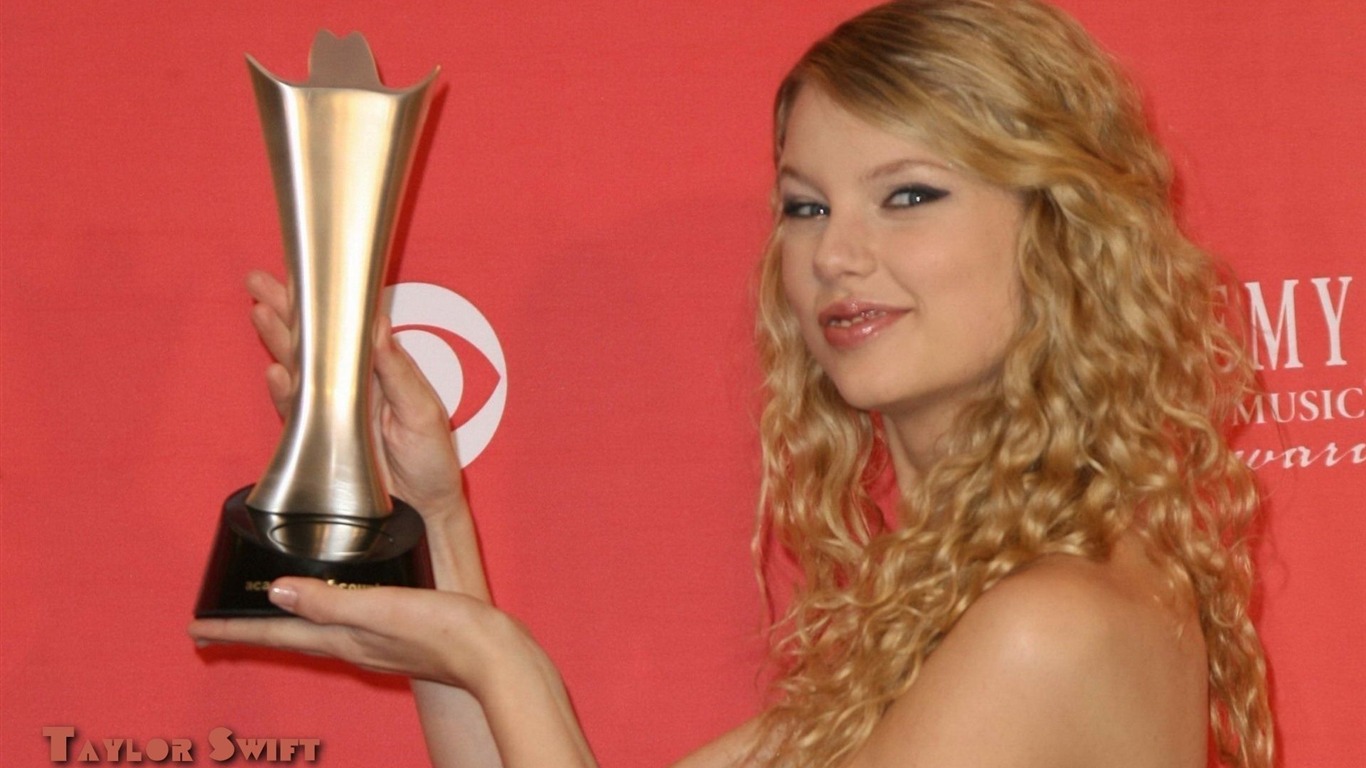 Taylor Swift beau fond d'écran #9 - 1366x768