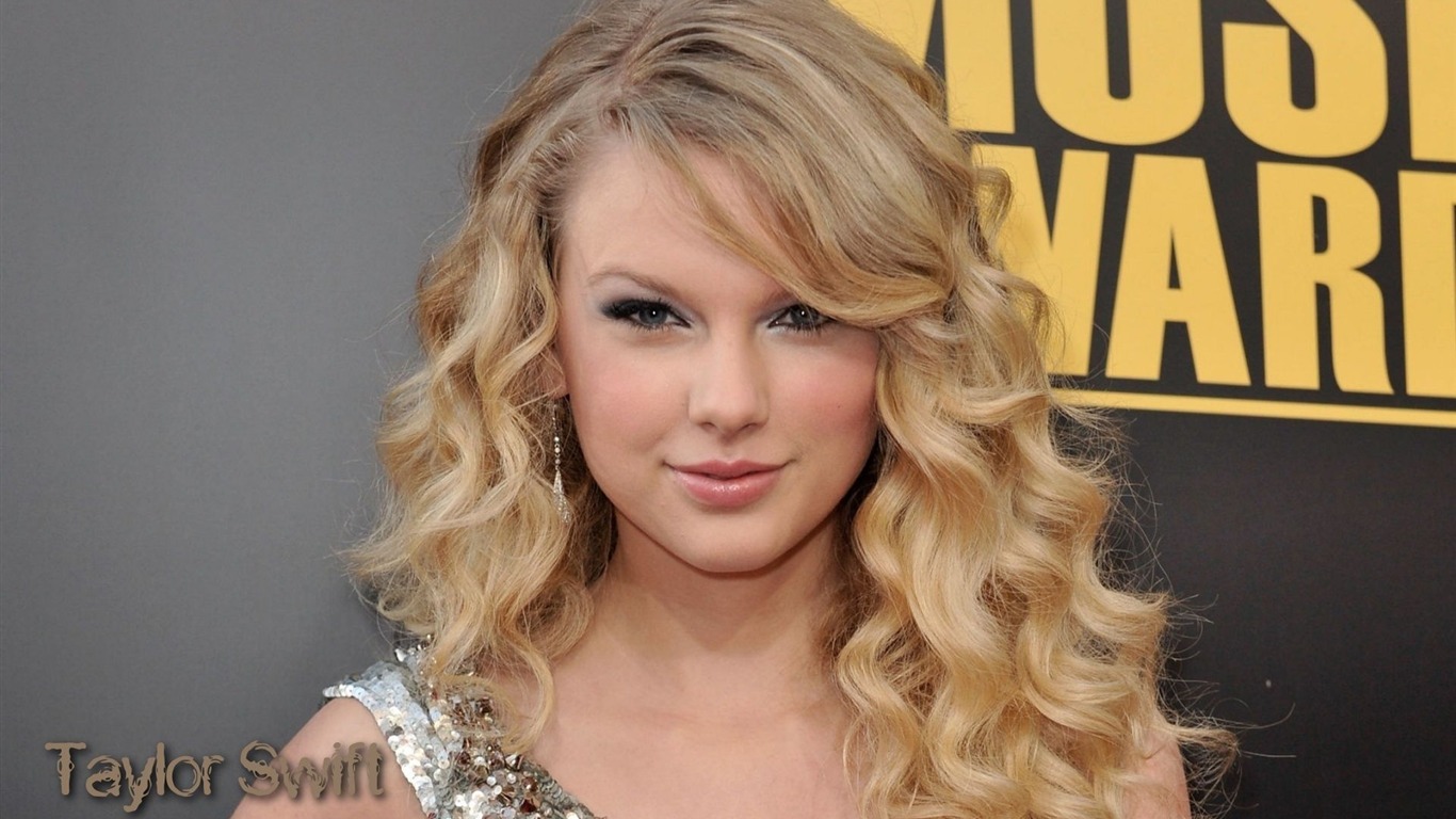 Taylor Swift krásnou tapetu #11 - 1366x768