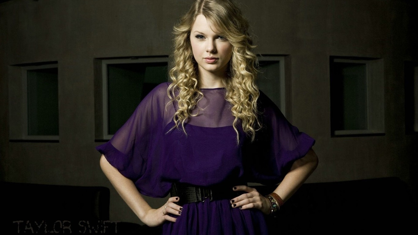 Taylor Swift krásnou tapetu #20 - 1366x768