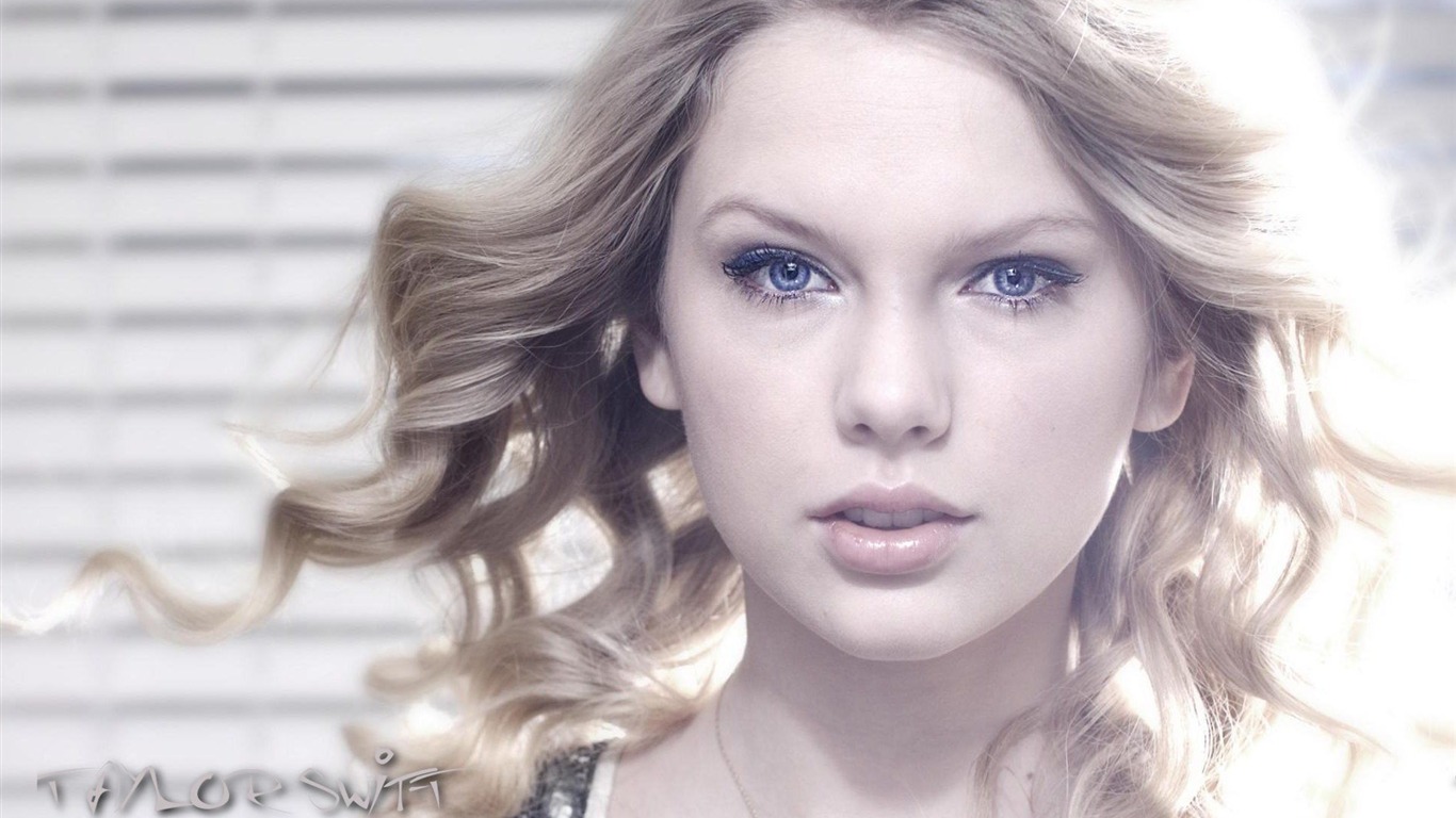 Taylor Swift beau fond d'écran #43 - 1366x768