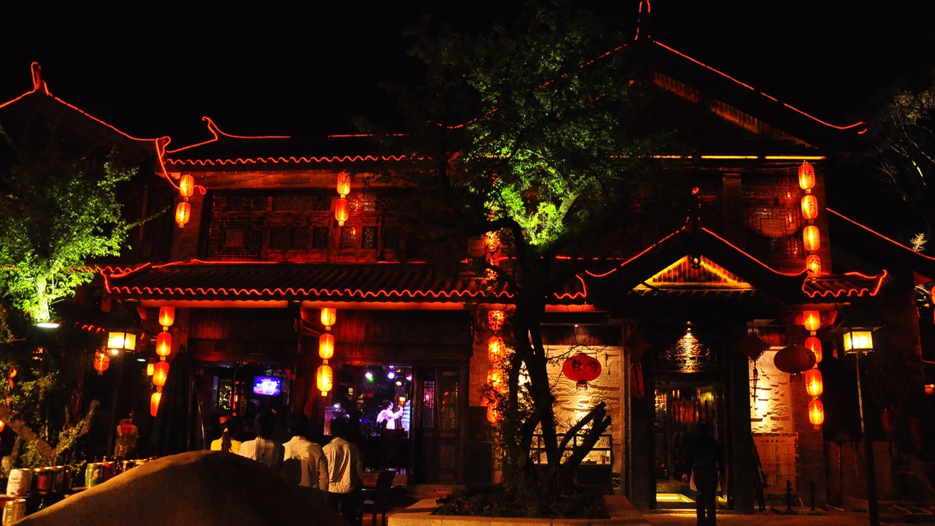 Lijiang Ancient Town Night (Old Hong OK works) #11 - 1366x768