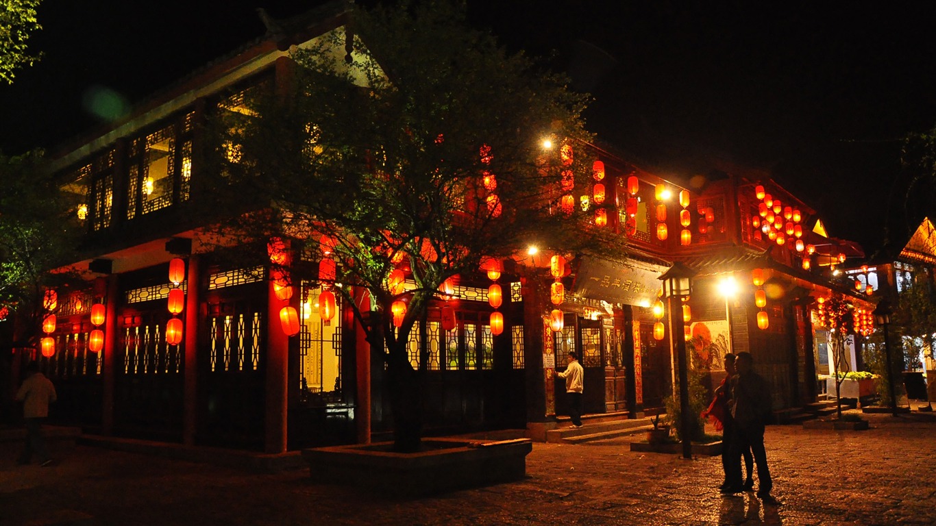 Lijiang Ancient Town Night (Old Hong OK works) #14 - 1366x768