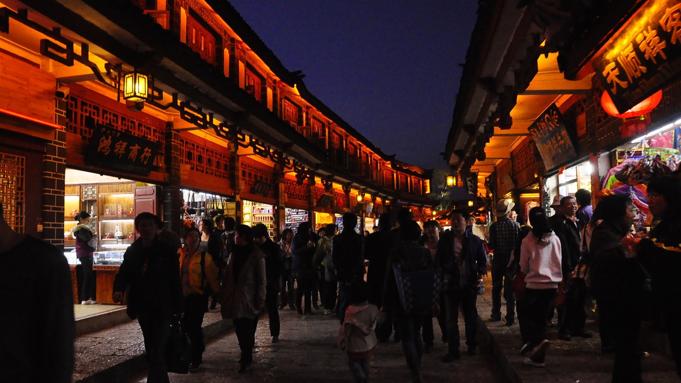 Lijiang Ancient Town Night (Old Hong OK works) #19 - 1366x768