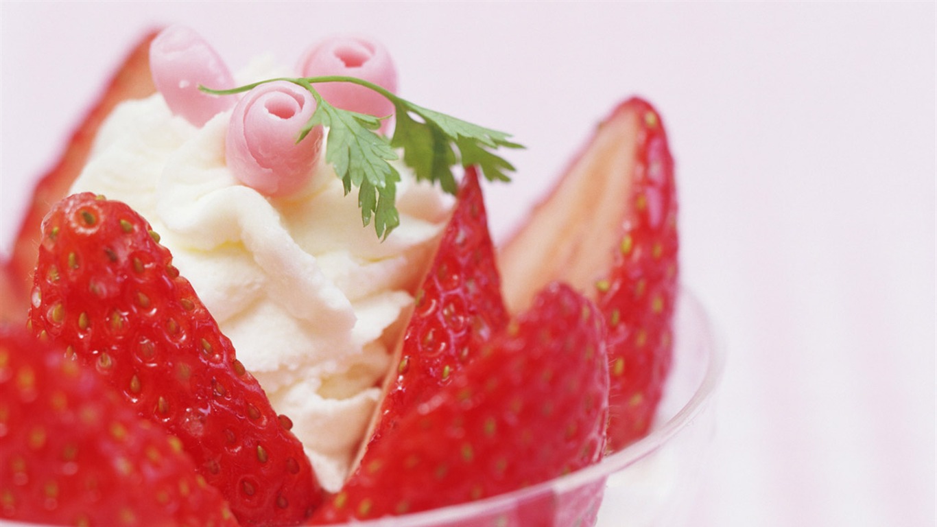 Delicious dessert wallpaper (3) #11 - 1366x768