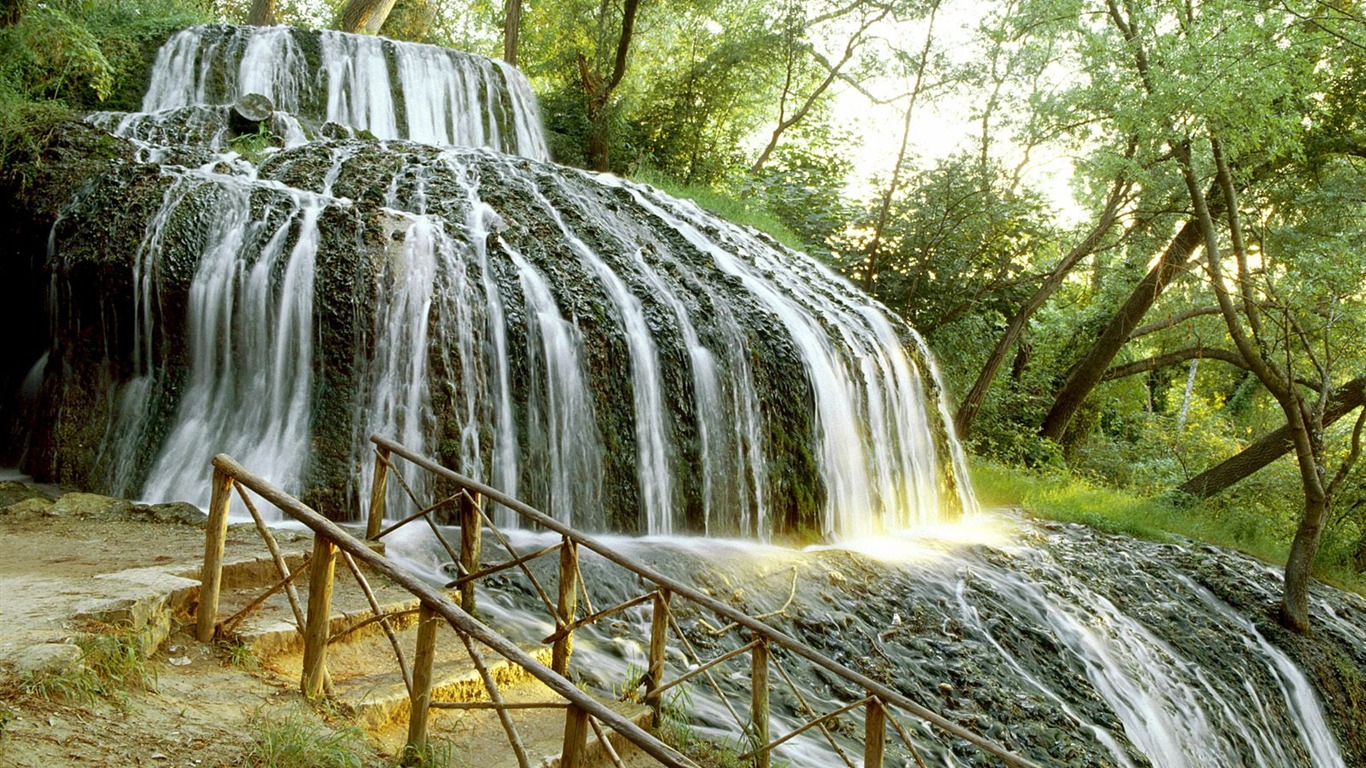 Cascada arroyos fondo de pantalla (7) #7 - 1366x768