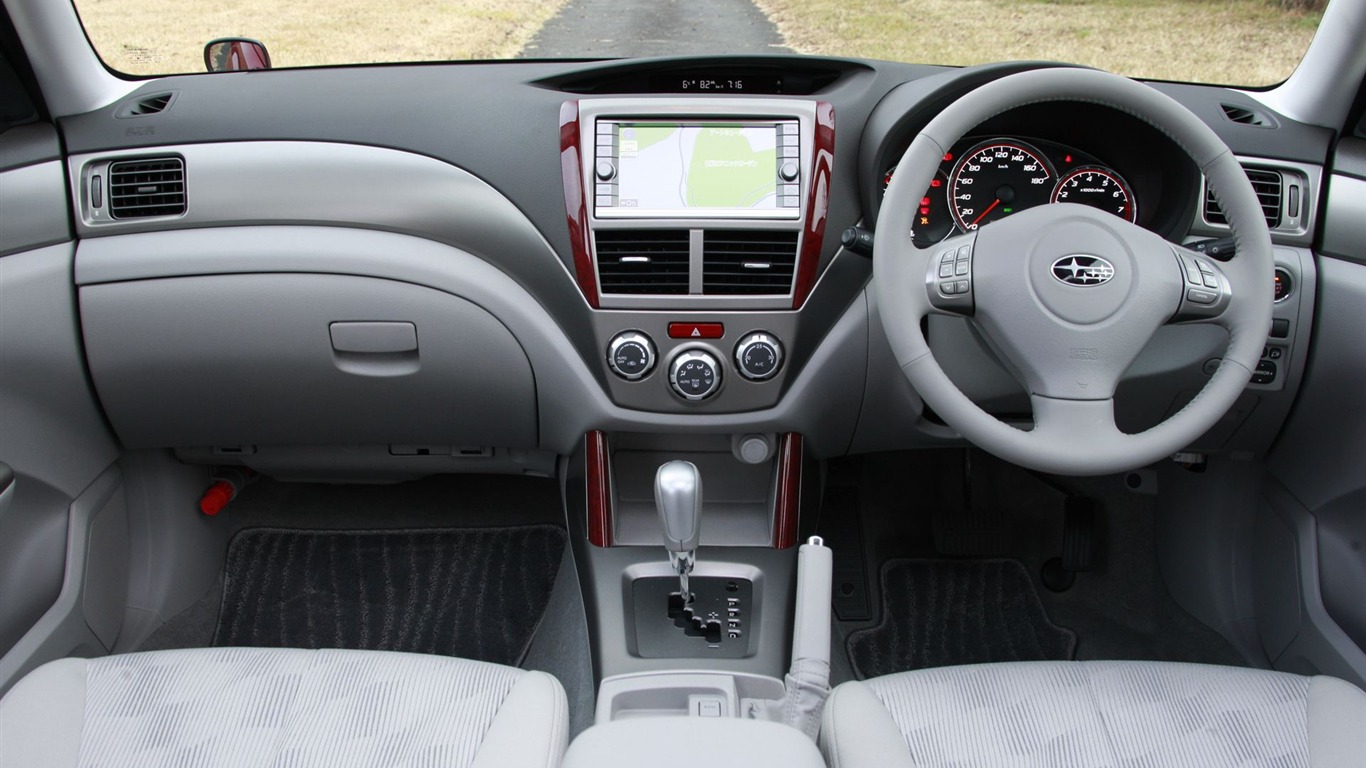 Automotive local Feature wallpaper (10) #12 - 1366x768
