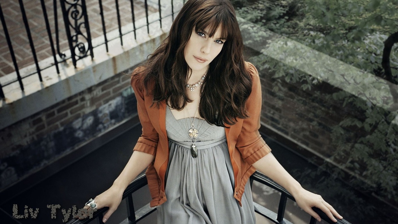 Liv Tyler krásnou tapetu #3 - 1366x768