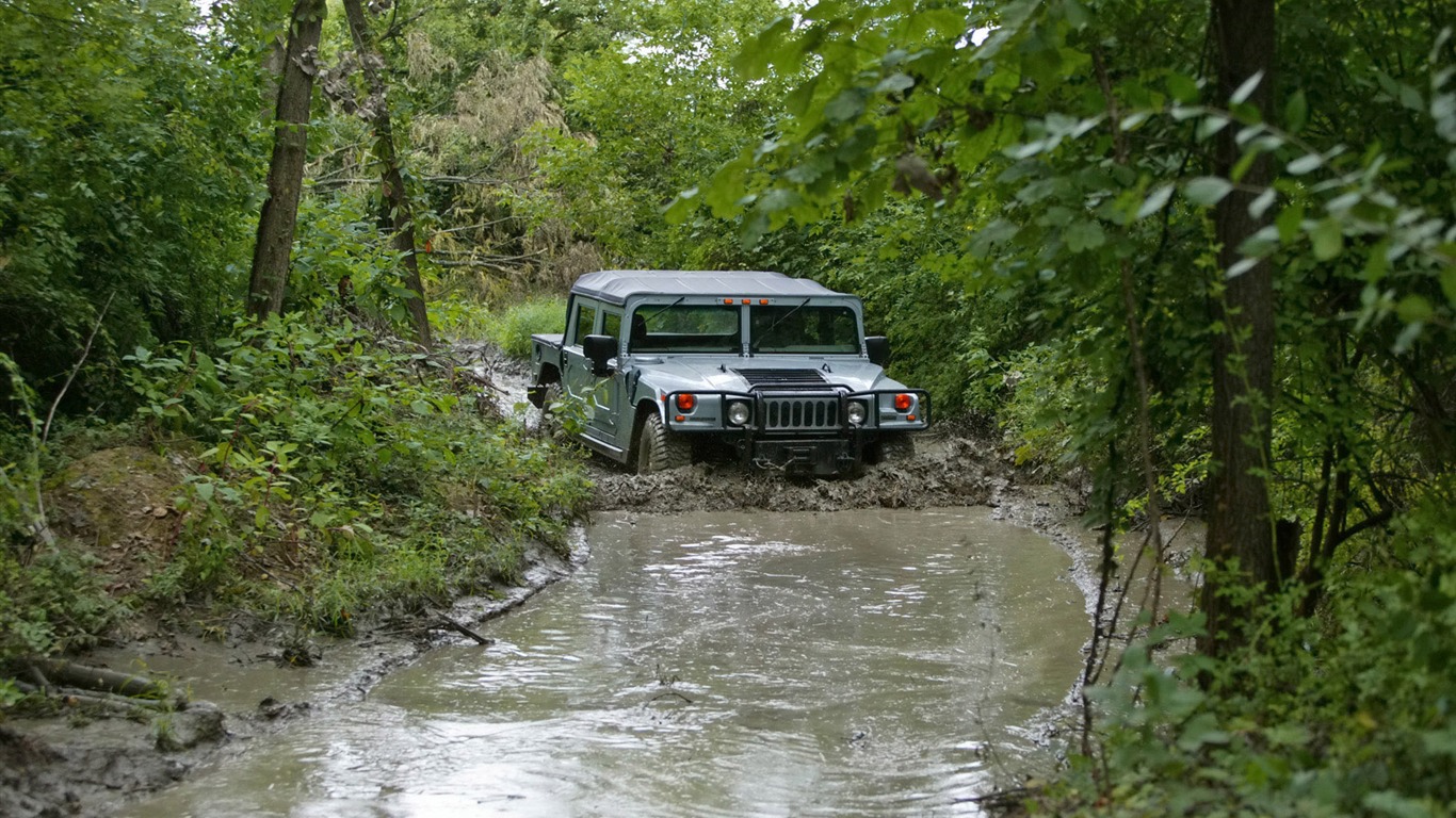 Fond d'écran album Hummer (5) #3 - 1366x768