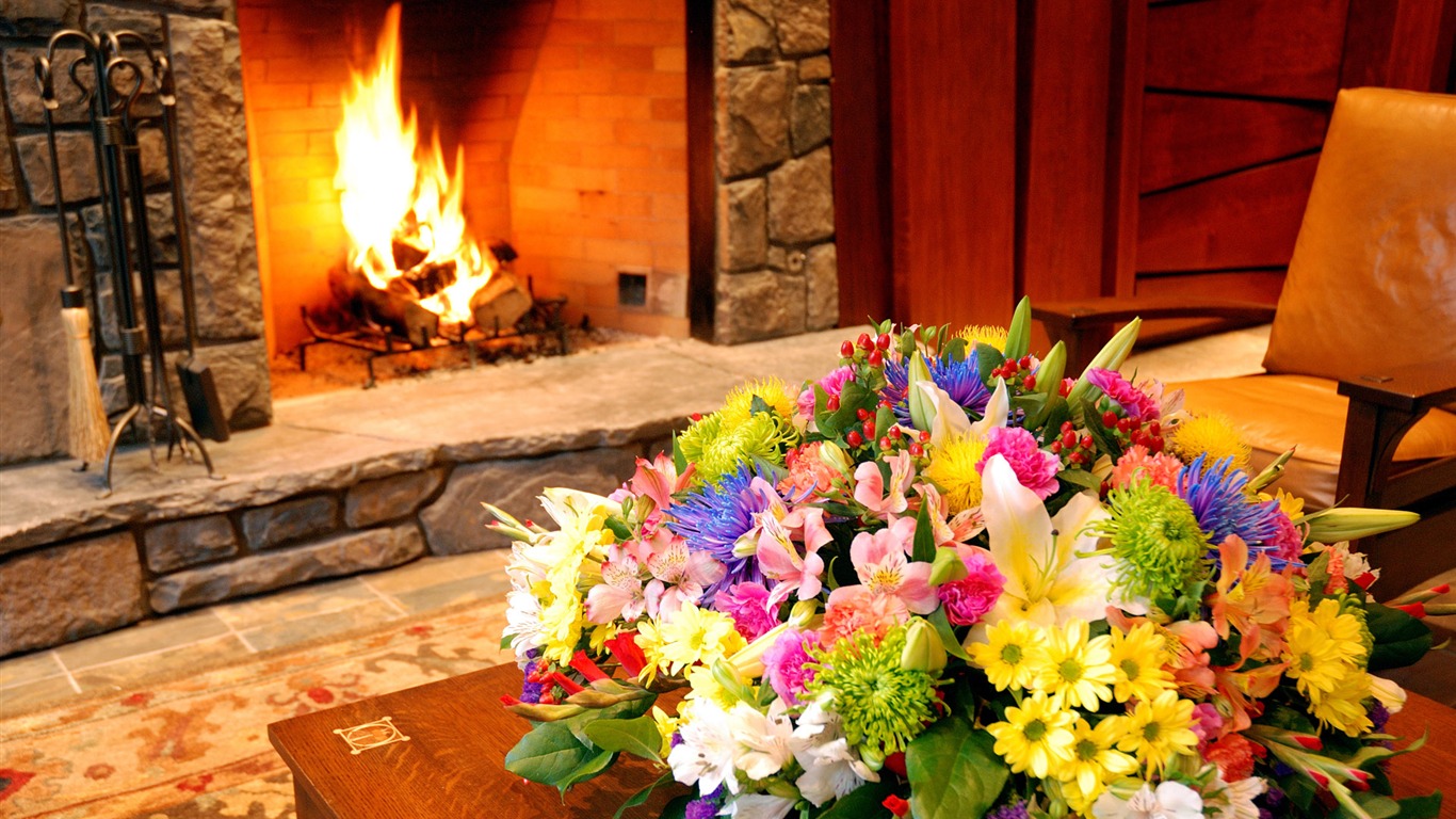 Western-style family fireplace wallpaper (1) #1 - 1366x768