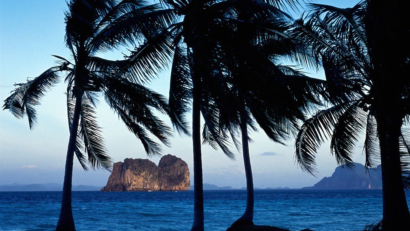 Fonds d'écran paysage de plage (7) #15 - 1366x768