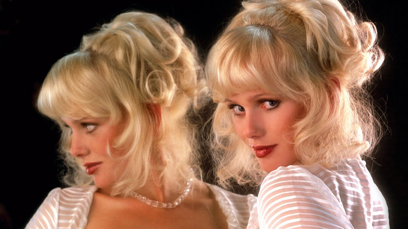 Playboy krásné HD tapetu (11) #5 - 1366x768