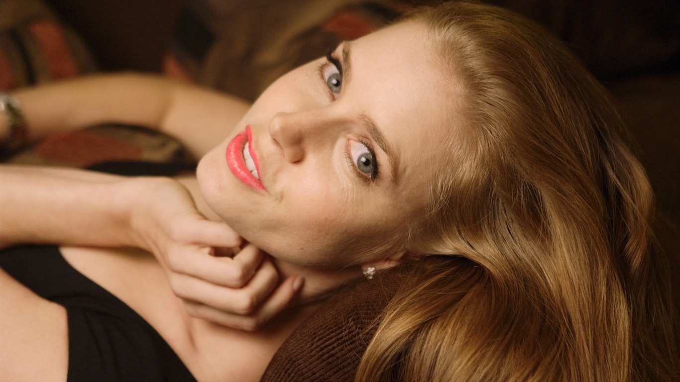 Amy Adams beau fond d'écran #21 - 1366x768