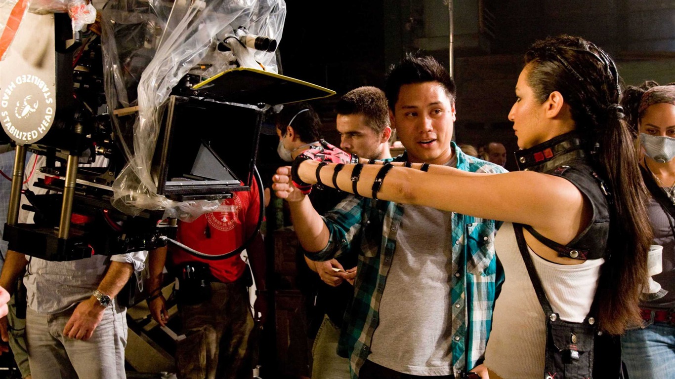 Step Up 3-D wallpaper HD #31 - 1366x768