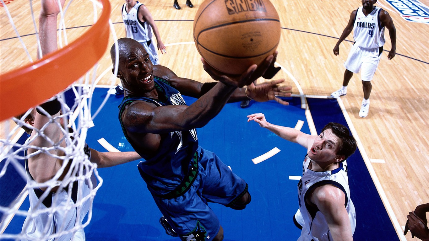 Kevin Garnett tapety (1) #2 - 1366x768