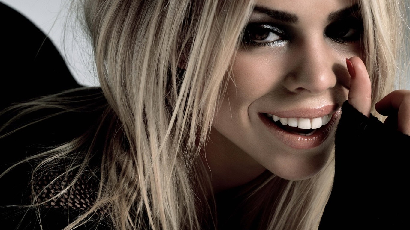 Billie Piper 比莉·派佩 美女壁紙 #13 - 1366x768