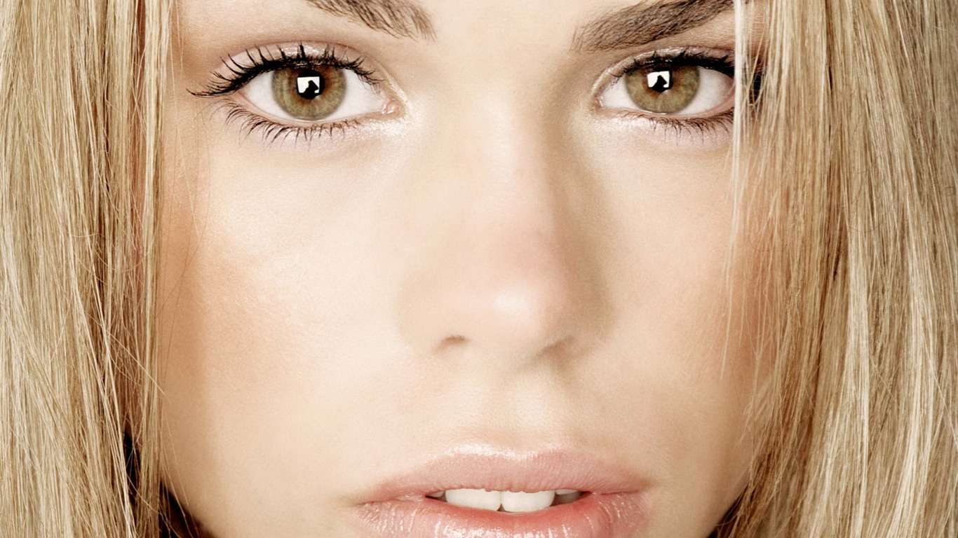 Billie Piper 比莉·派佩 美女壁纸15 - 1366x768