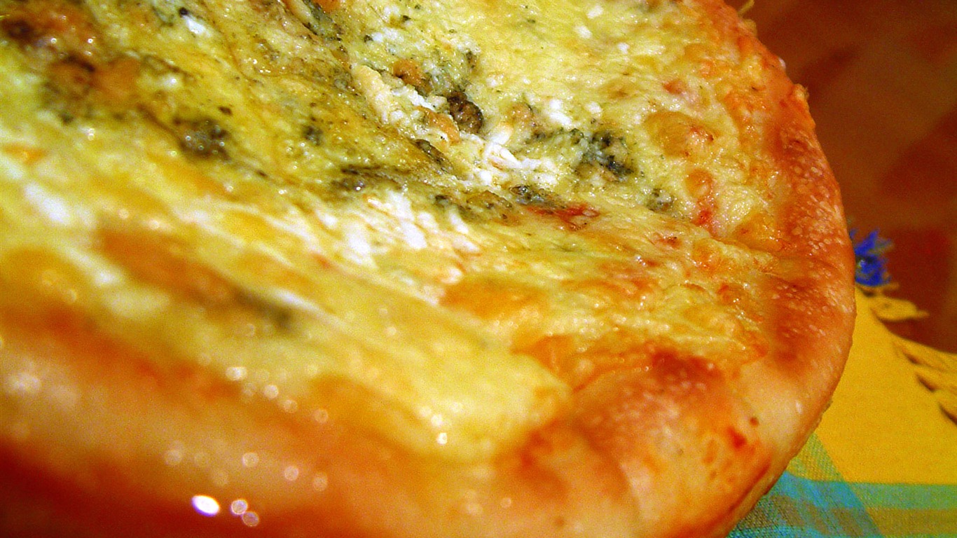 Pizza Jídlo tapety (1) #16 - 1366x768