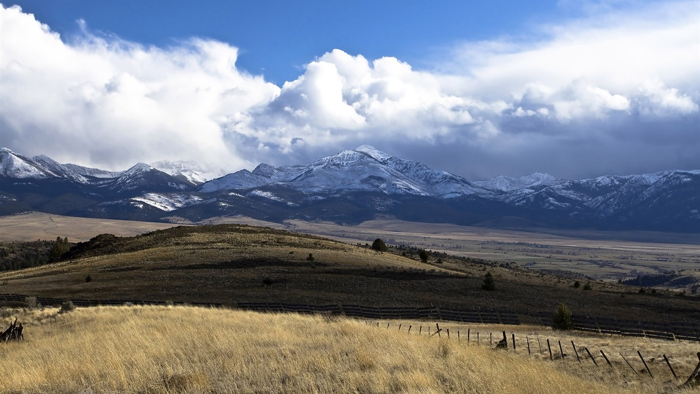 Mountain Valley paysage fond d'écran (1) #10 - 1366x768