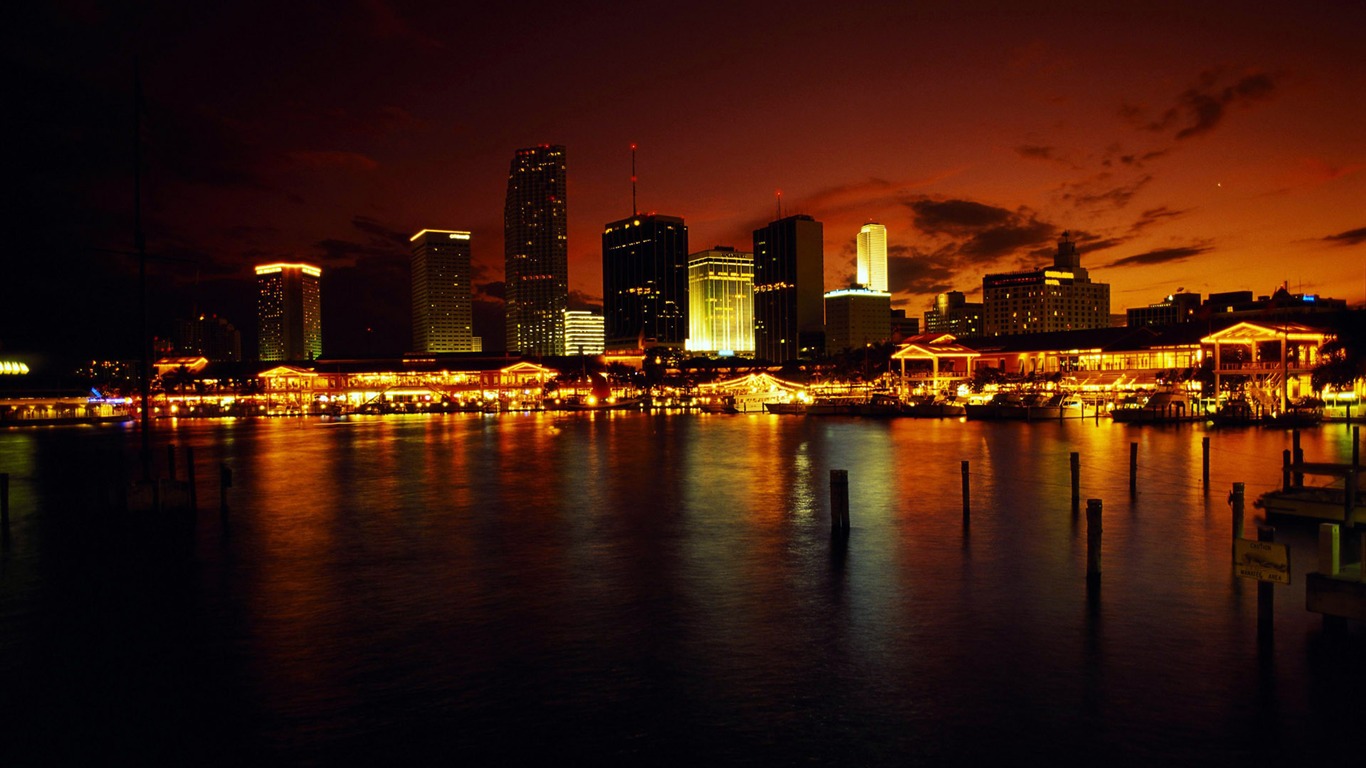 城市夜景 高清壁紙(一) #19 - 1366x768