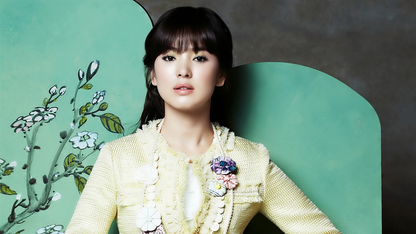 SHK beautiful wallpaper #11 - 1366x768