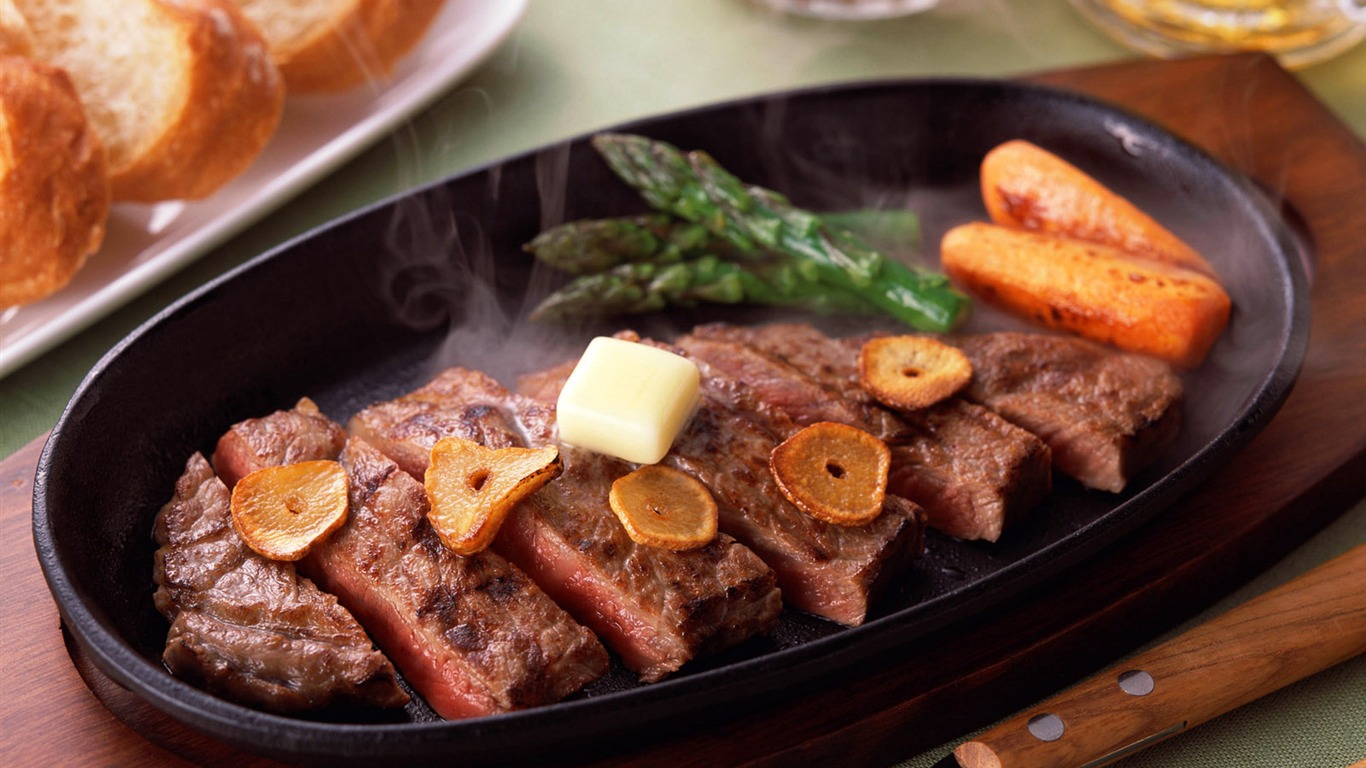 Delicious barbecue tapety (3) #20 - 1366x768