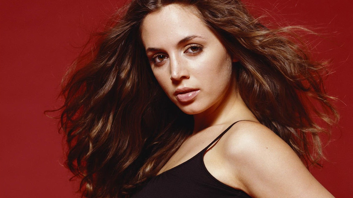 Eliza Dushku 艾丽莎·杜什库 美女壁纸(二)22 - 1366x768