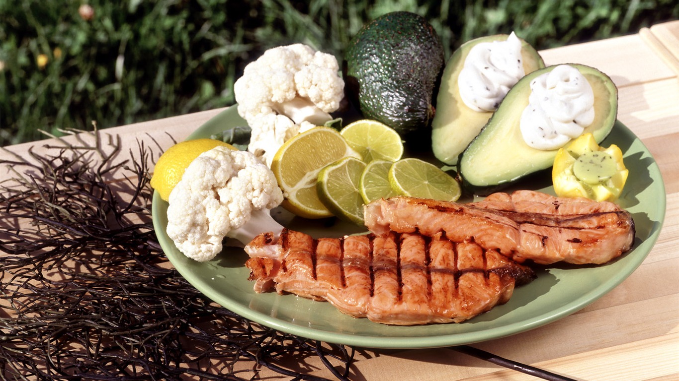 Delicious barbecue wallpaper (4) #7 - 1366x768