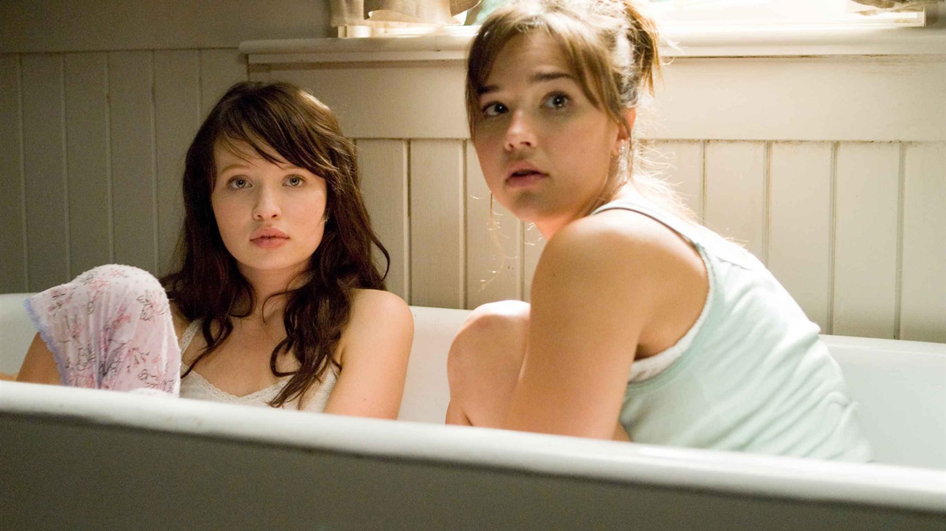 The Uninvited HD wallpaper #1 - 1366x768