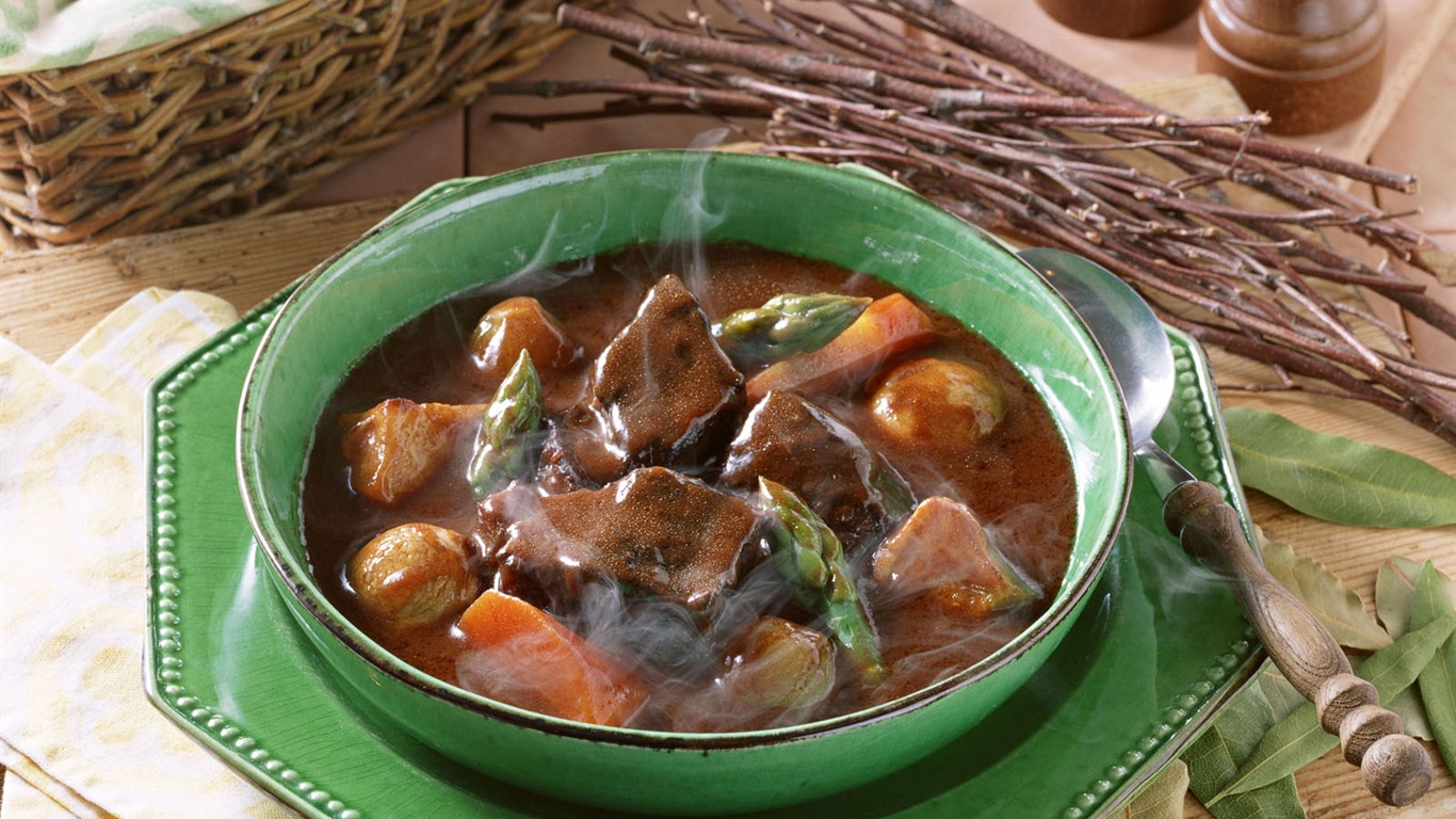 Gourmet dinner wallpaper (14) #17 - 1366x768