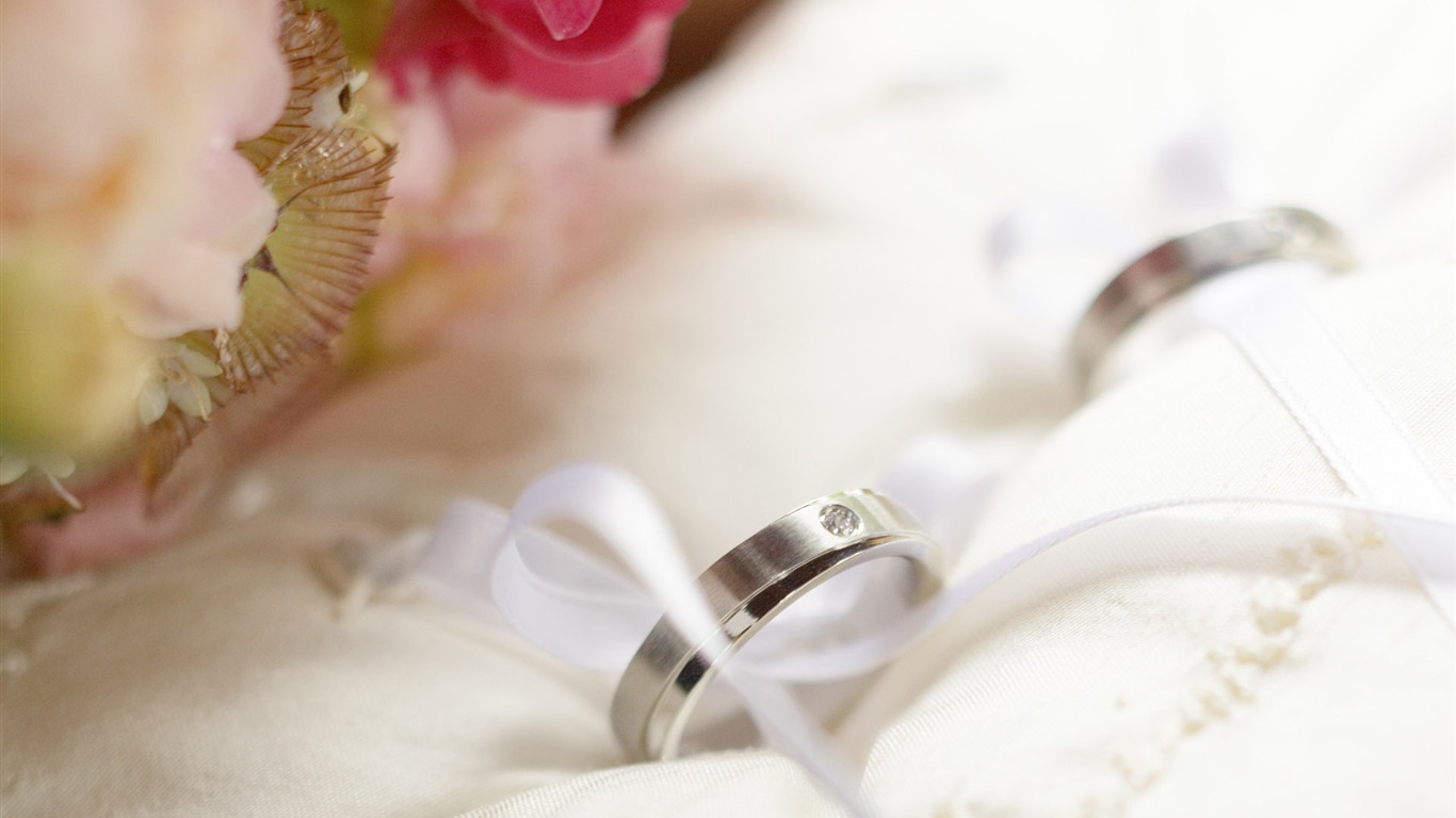 Svatby a svatební prsten tapety (1) #17 - 1366x768