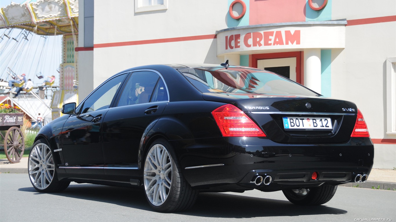 Brabus iBusiness Mercedes-Benz S-class w221 - 2010 高清壁紙 #1 - 1366x768