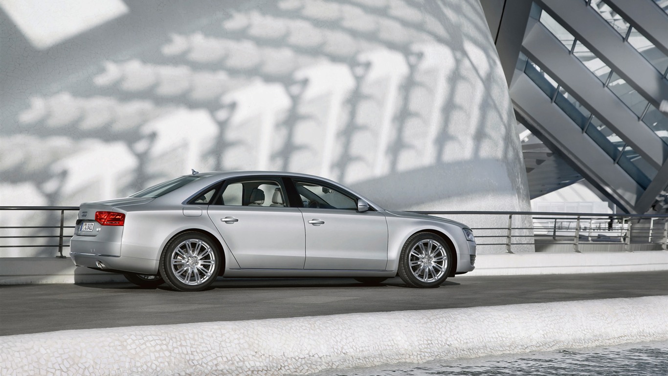 Audi A8 L 3.0 TFSI Quattro - 2010 高清壁纸17 - 1366x768