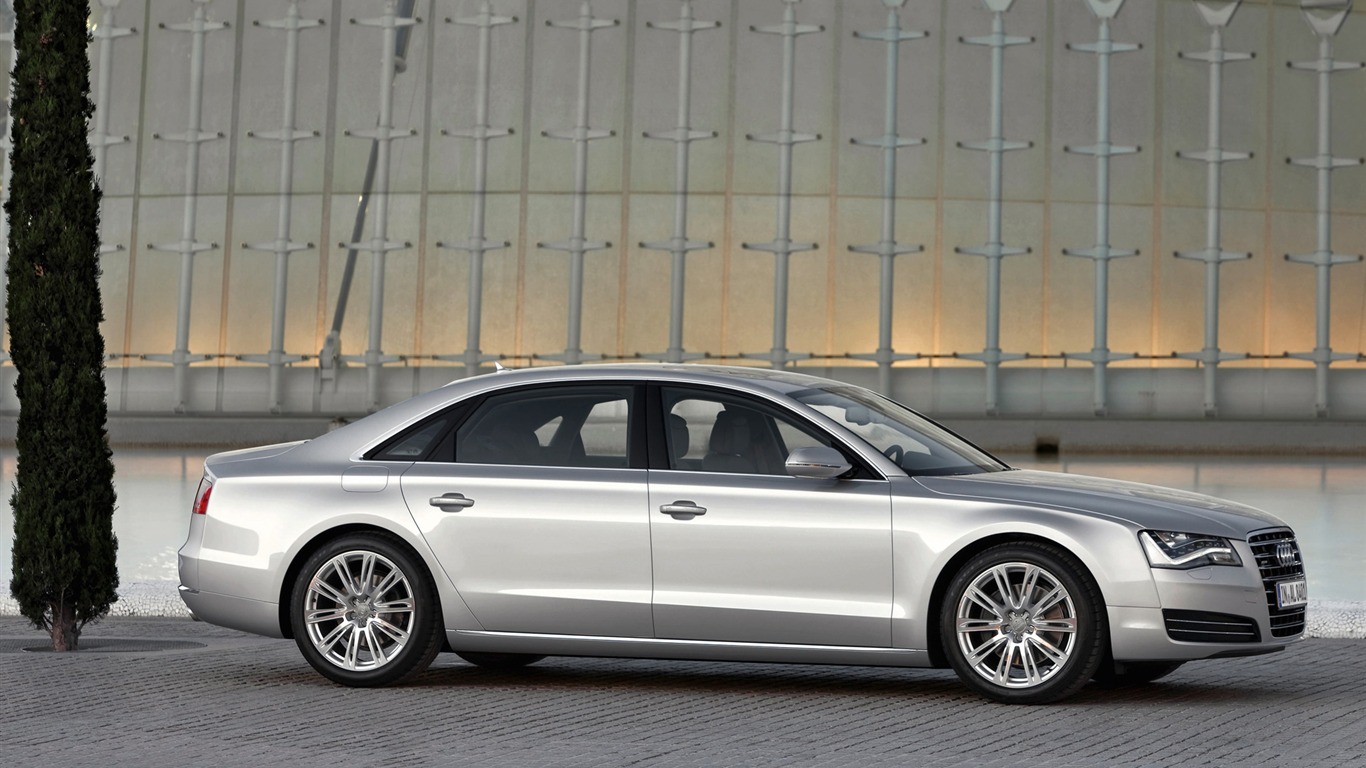 Audi A8 L 3.0 TFSI Quattro - 2010 高清壁纸18 - 1366x768