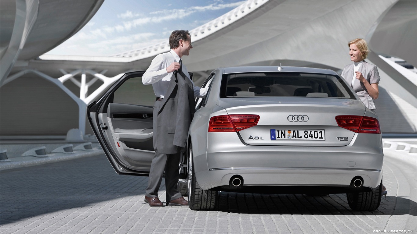 Audi A8 L 3.0 TFSI Quattro - 2010 HD wallpaper #21 - 1366x768