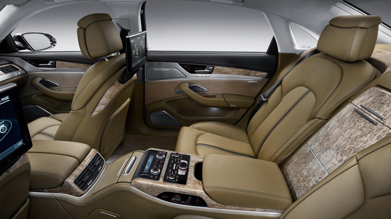 Audi A8 L W12 Quattro - 2010 HD wallpaper #44 - 1366x768