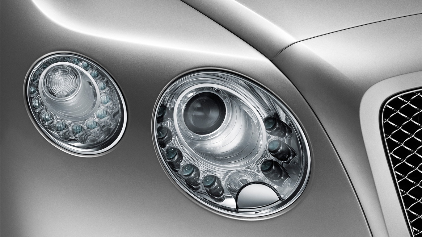 Bentley Continental GT - 2010 HD wallpaper #32 - 1366x768