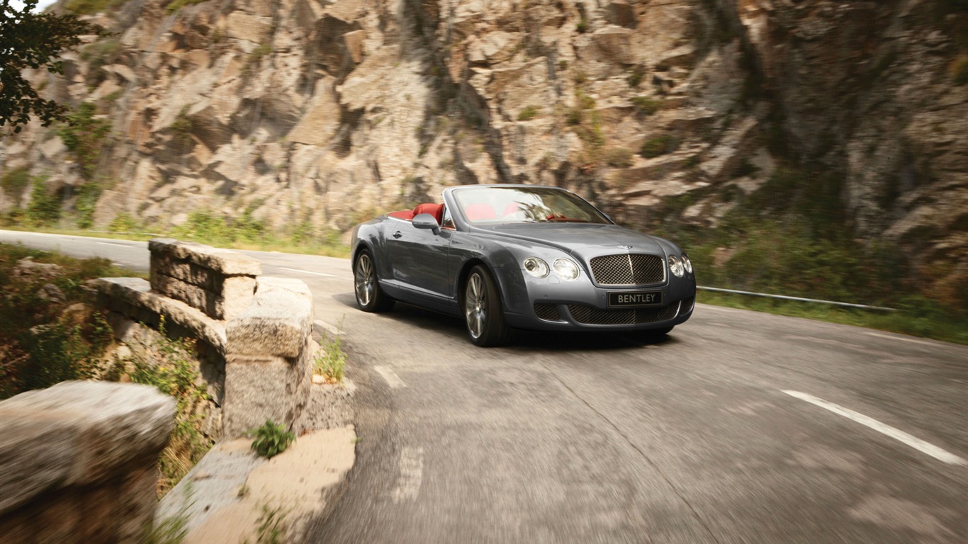 Bentley Continental GTC Speed - 2010 HD Wallpaper #3 - 1366x768