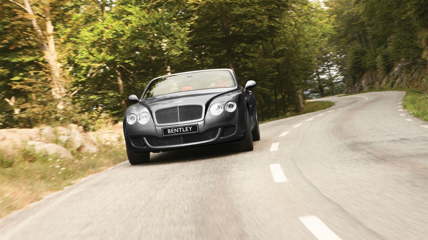 Bentley Continental GTC Speed - 2010 fonds d'écran HD #5 - 1366x768