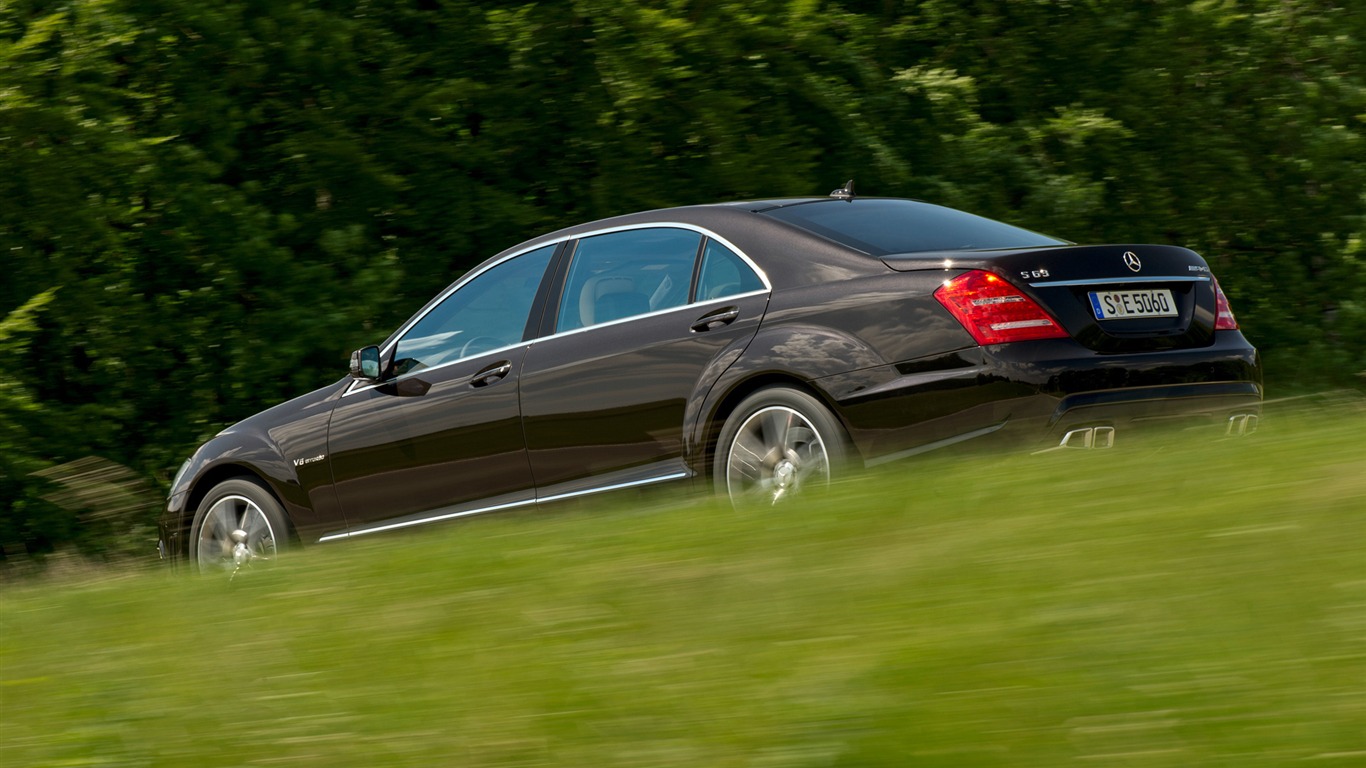 Mercedes-Benz S63 AMG - 2010 HD tapetu #12 - 1366x768