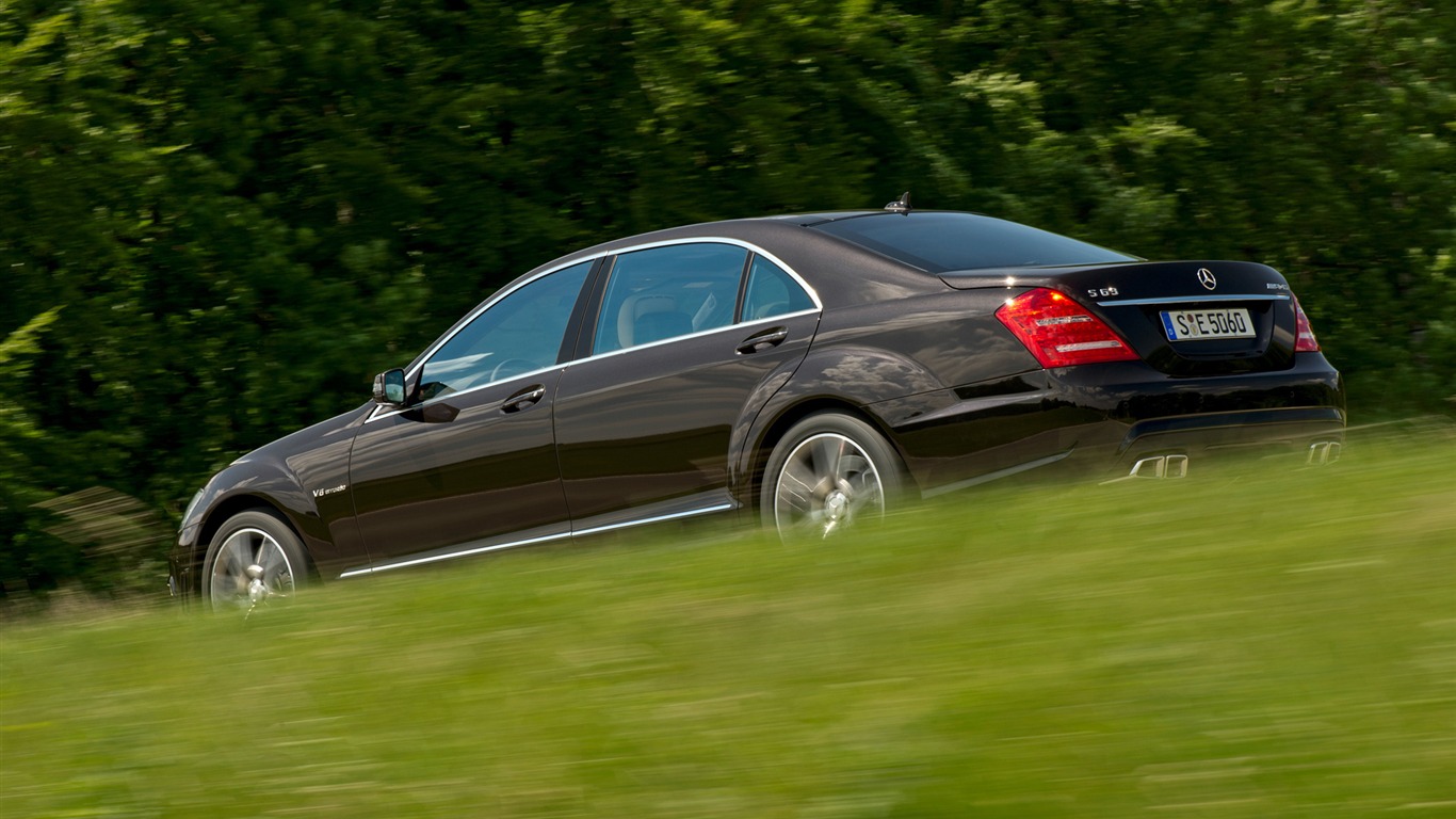 Mercedes-Benz S63 AMG - 2010 奔驰12 - 1366x768